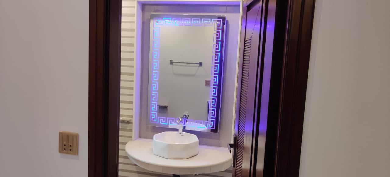 10 marla brand new house for sale in Johar Town