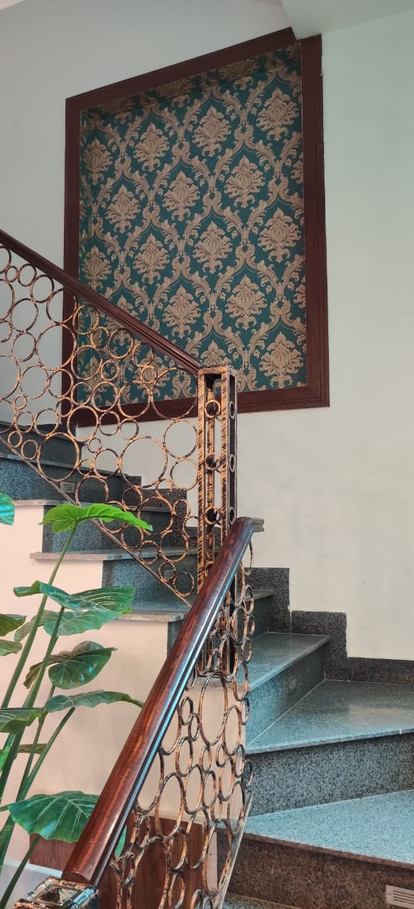 10 marla brand new house for sale in Johar Town