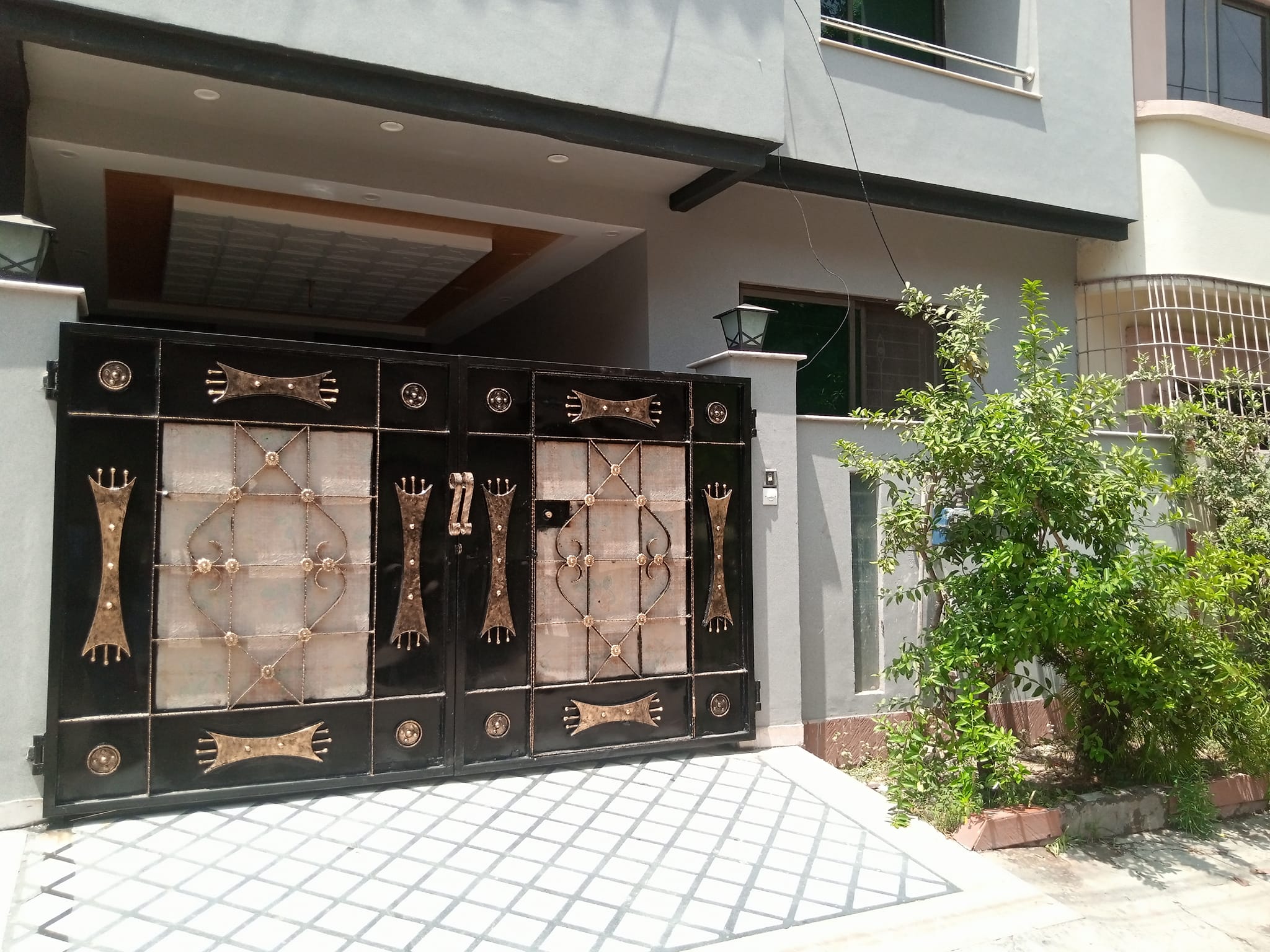 5 Marla Double Story Used House Available For Sale in Johar Town phase 2 Block J3 Lahore