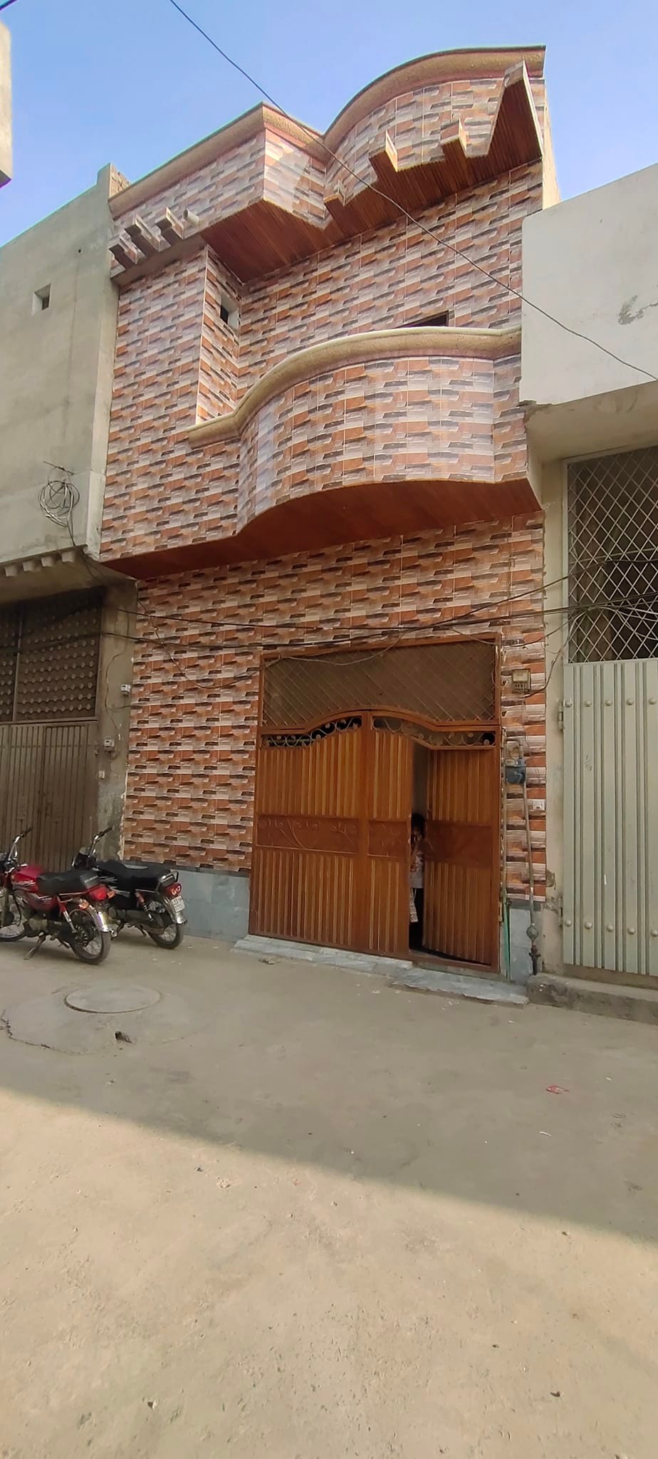 3 Marla and half story furnished house for sale in Khokhar Town Faisalabad Road Sheikhupura