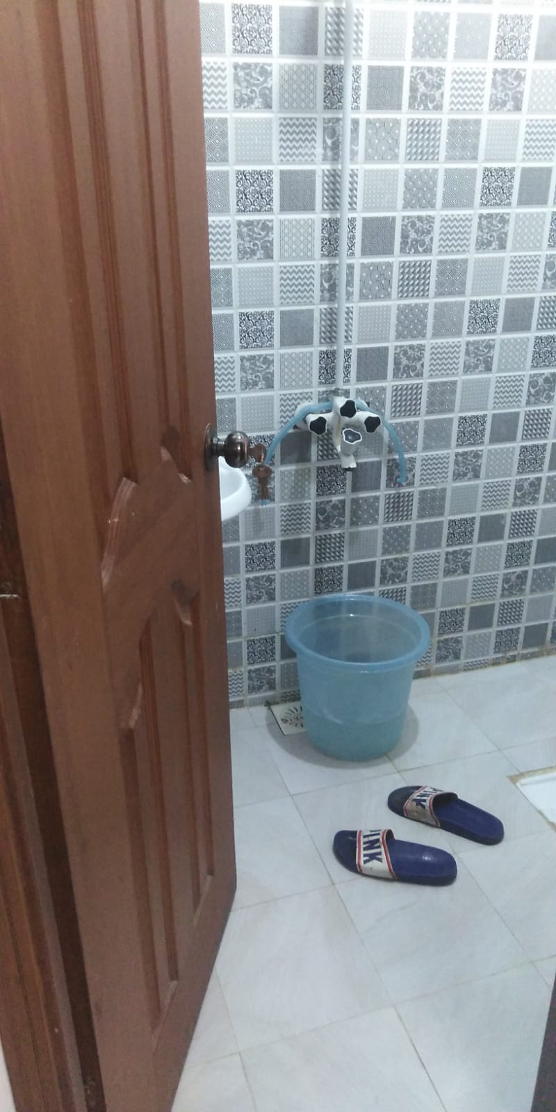 Apartment for sale in Gulshan-e-Iqbal Karachi