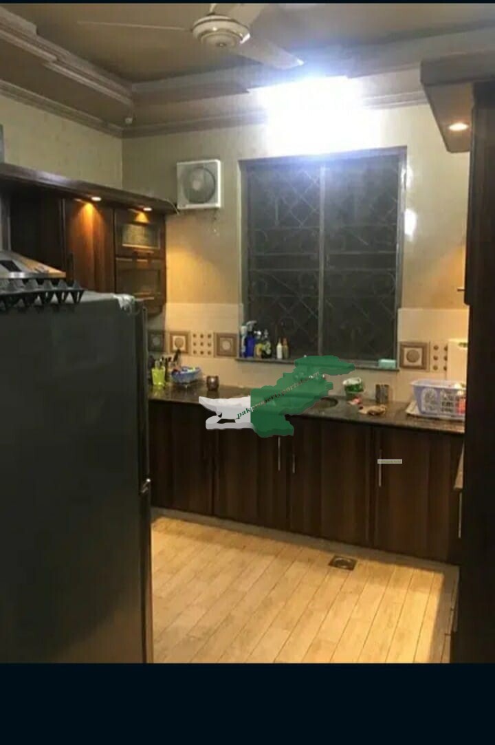 10 marla triple story house available for sale Allama iqbal town Lahore