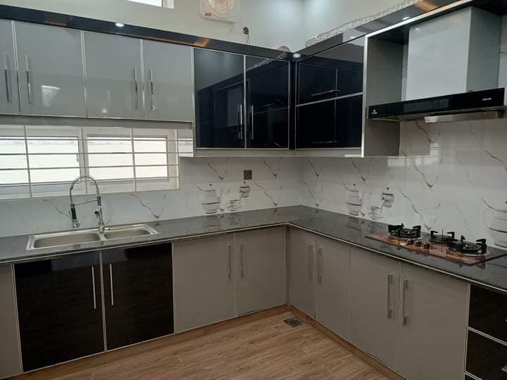 10 Marla House For Sale in Citi Housing Gujranwala