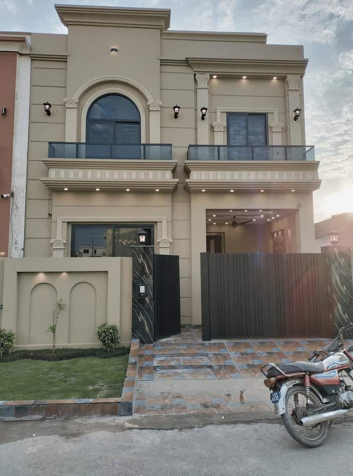 5 Marla House  Beautiful Elevation For Sale  in Citi Housing Gujranwala