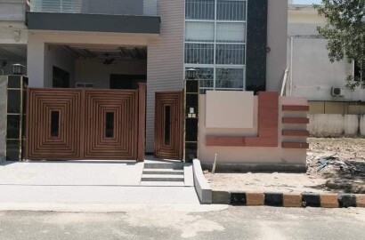 5.5 Marla House Beautiful Elevation For Sale in Modern Luxury Living in Citi Housing Gujranwala
