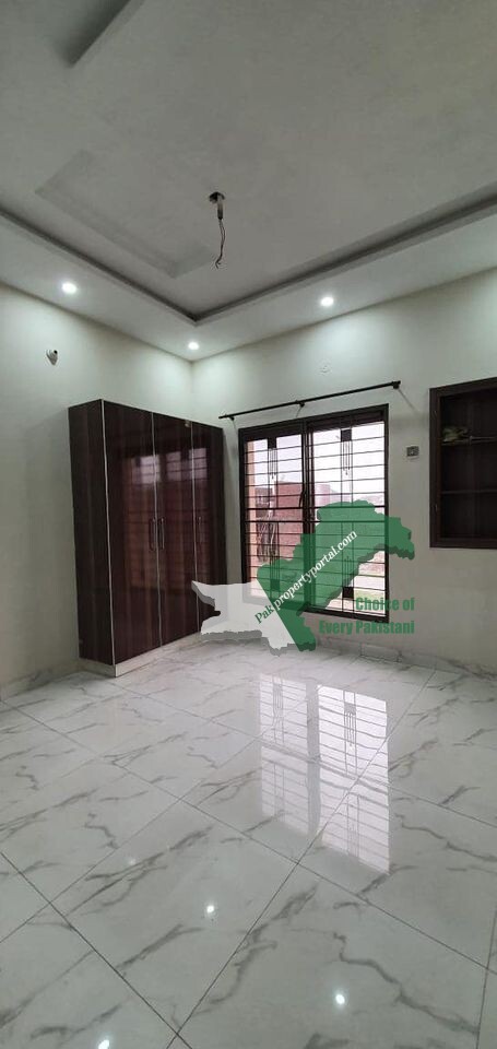 5 Marla house for sale in Park view city Lahore
