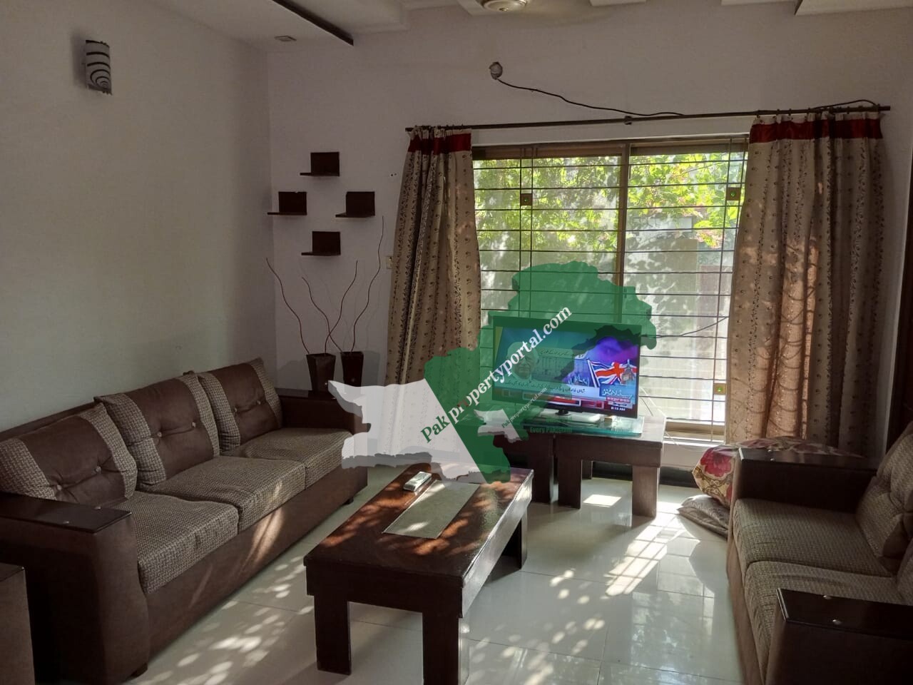 5 Marla house for sale In the center of sector D Bahria town Lahore