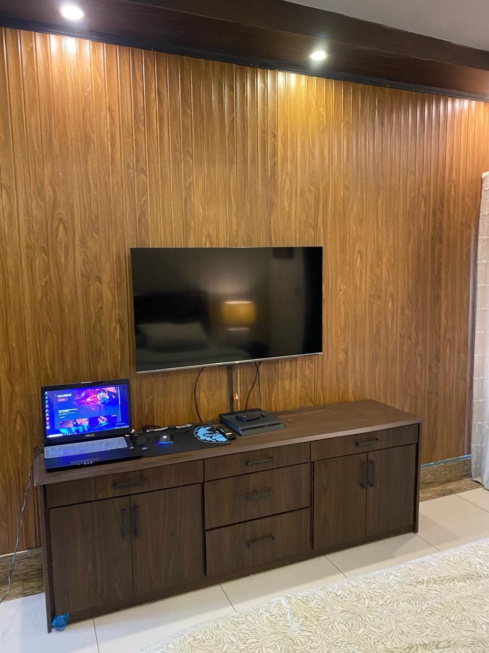 2400 sqft Sea View Apartment for sale in DHA phase 5 Karachi