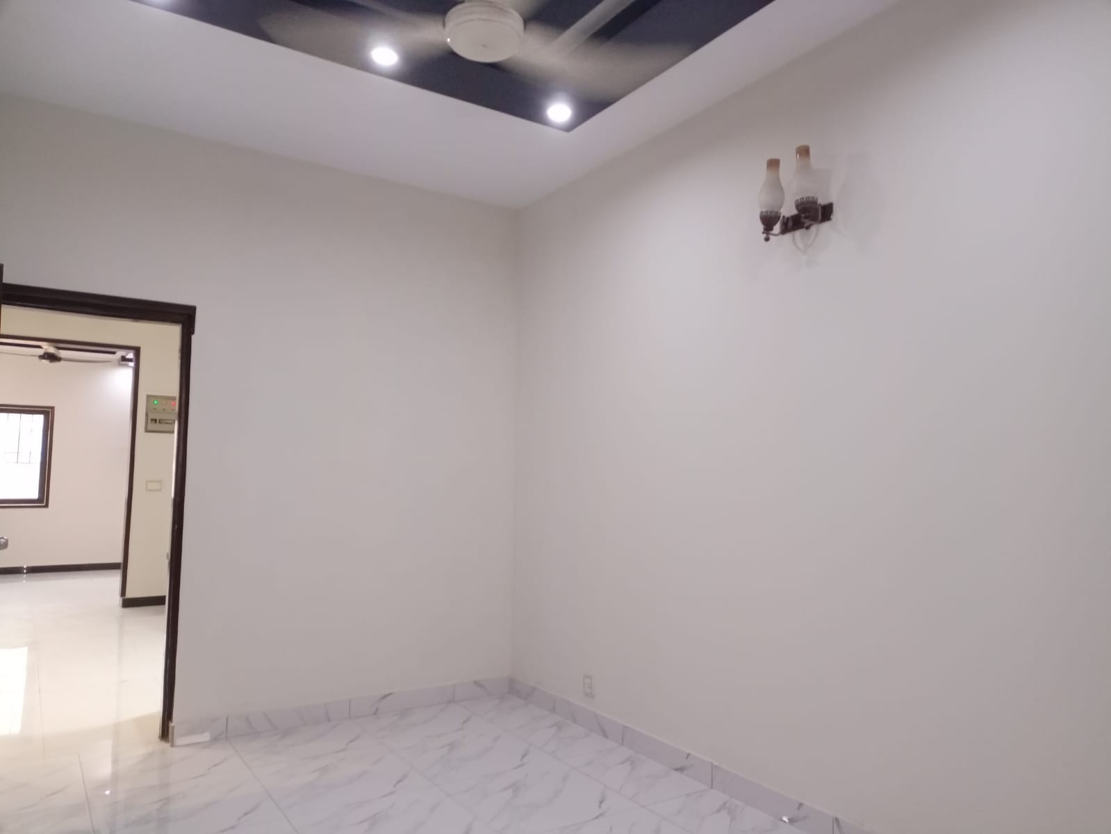 950 sqft flat for sale in DHA phase 6 Karachi
