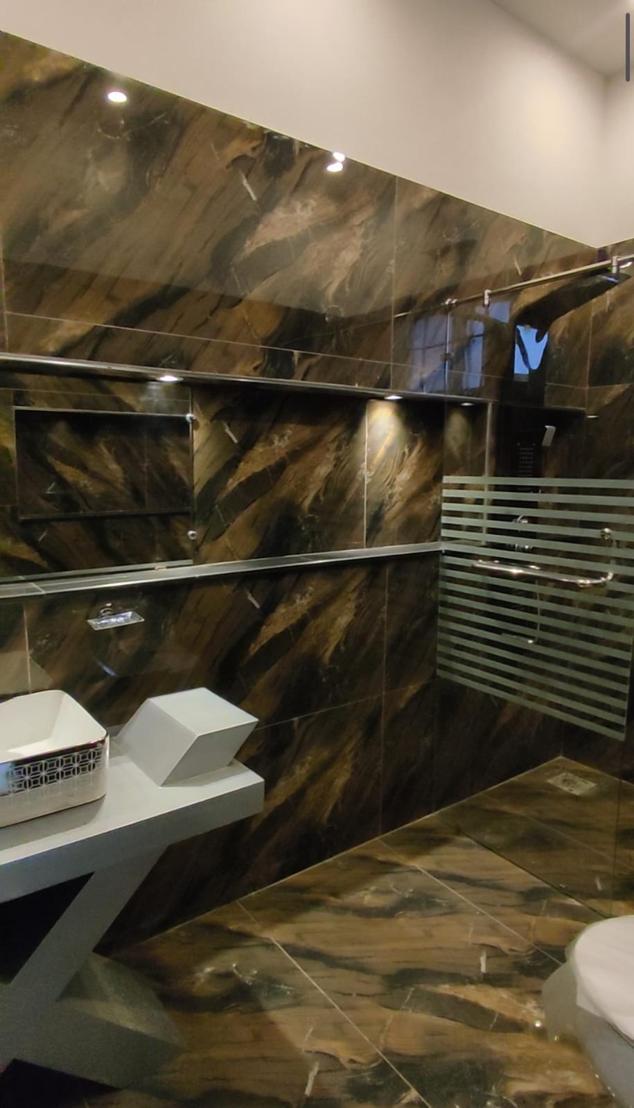 20 Marla brand new  Full Modern House For sale in Wapda town Lahore