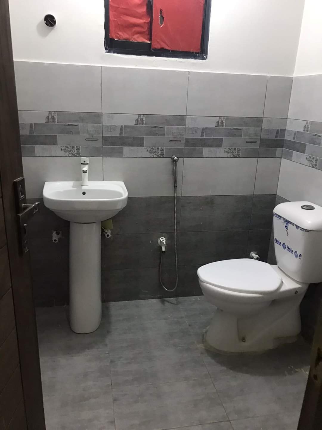 FLAT FOR RENT*