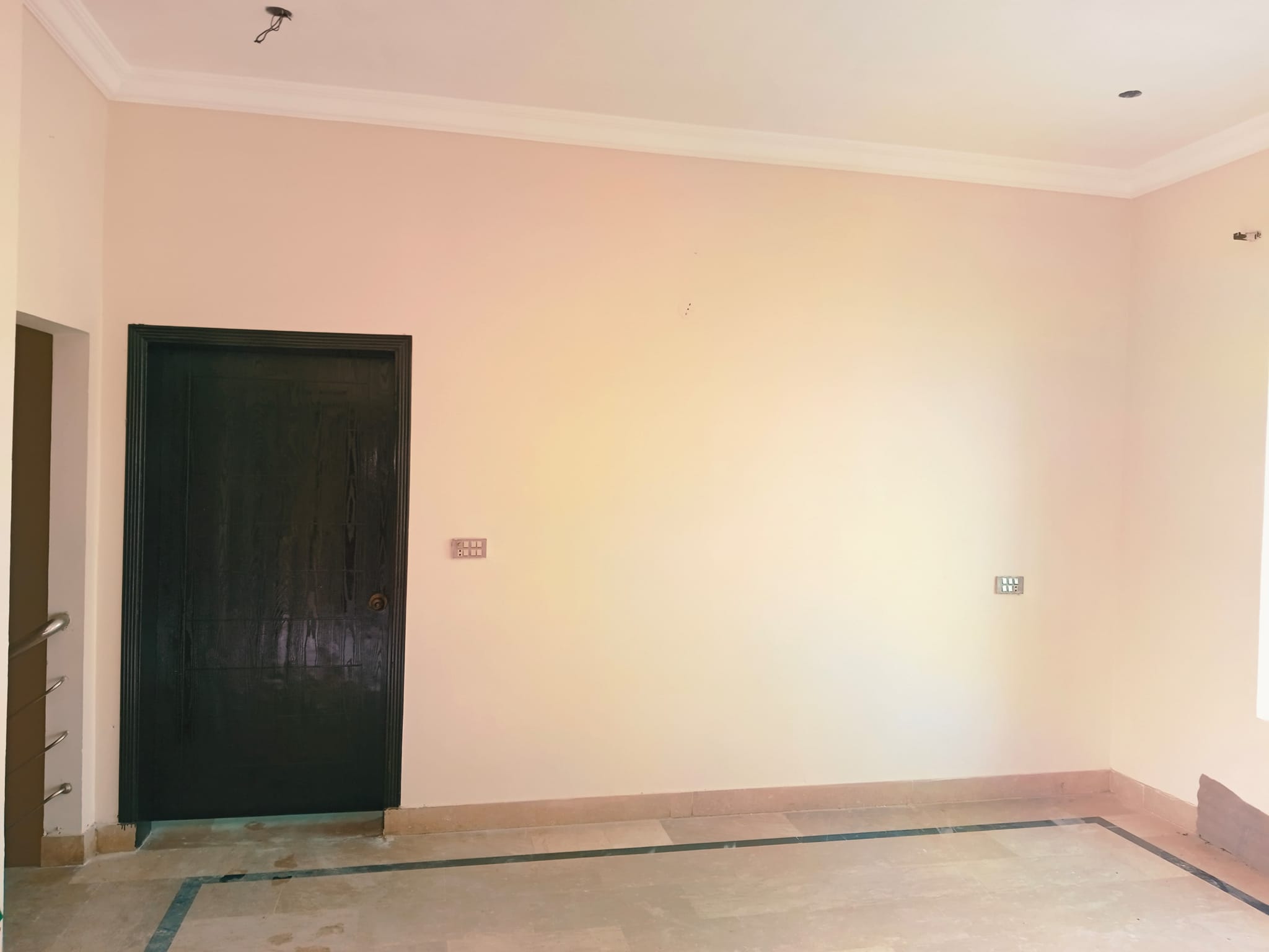 8 Marla house for rent in Shalimar colony Multan