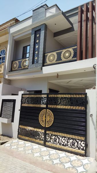 5.5 Marla Brand New house for sale in street 7 Shalimar Colony Multan