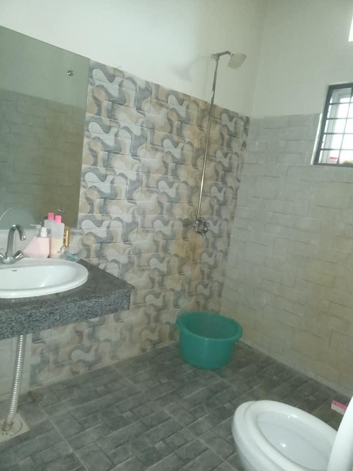 5 Marla Ground portion For Rent in MPS Road Gated Street Multan