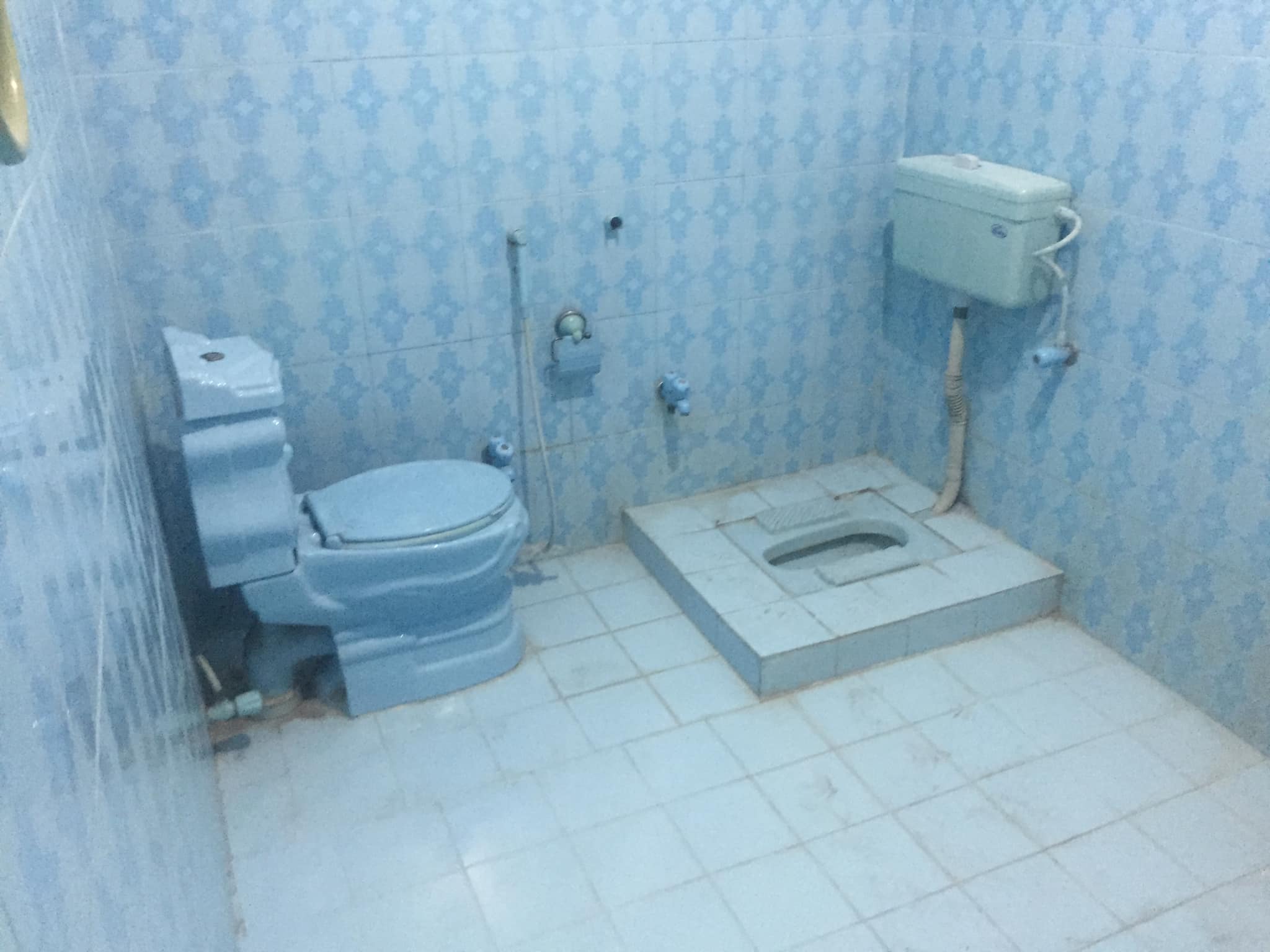 10 marla house for rent upper story down market in Naseerabad near main bazar opposite Kohinoor mill Rawalpindi