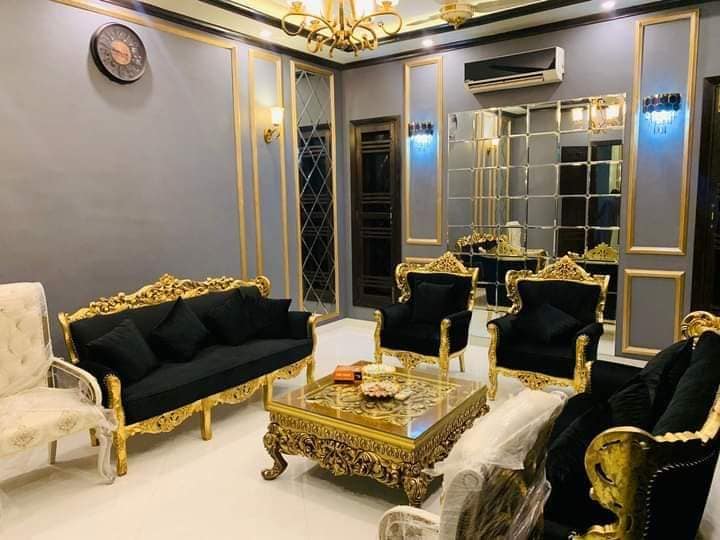 400 Square yards VIP House For Sale in Gulistan-e-Johar Karachi