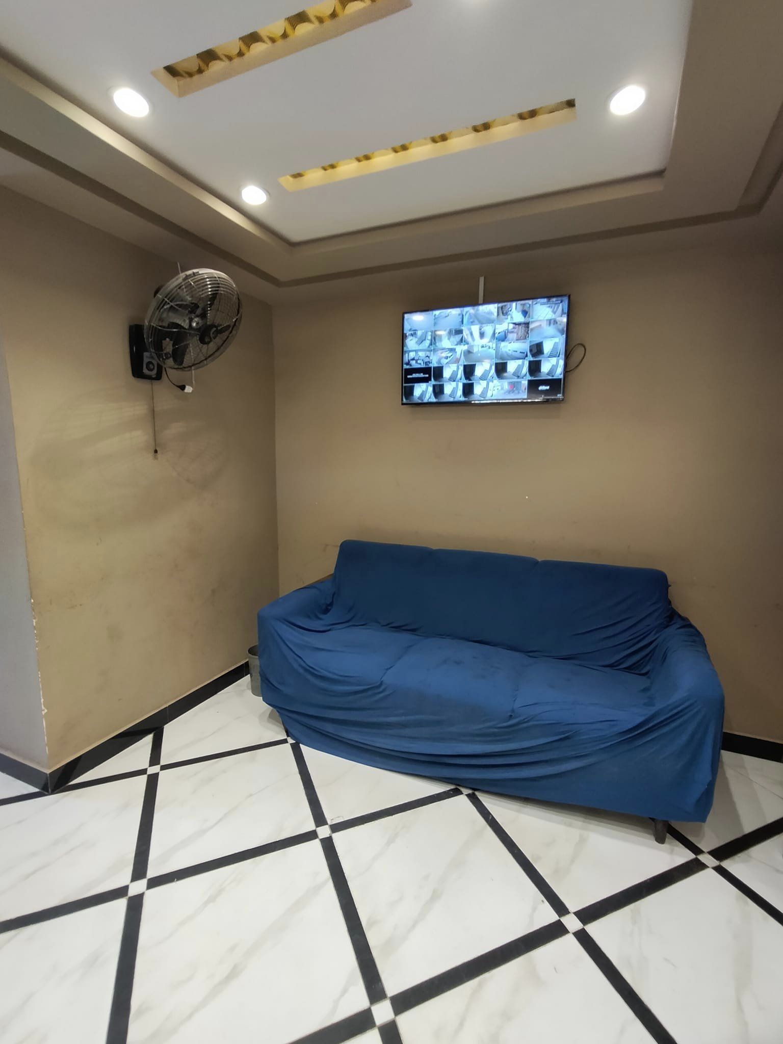 1200 sqft Brand New Flat For Rent in Firdous Residency Karachi