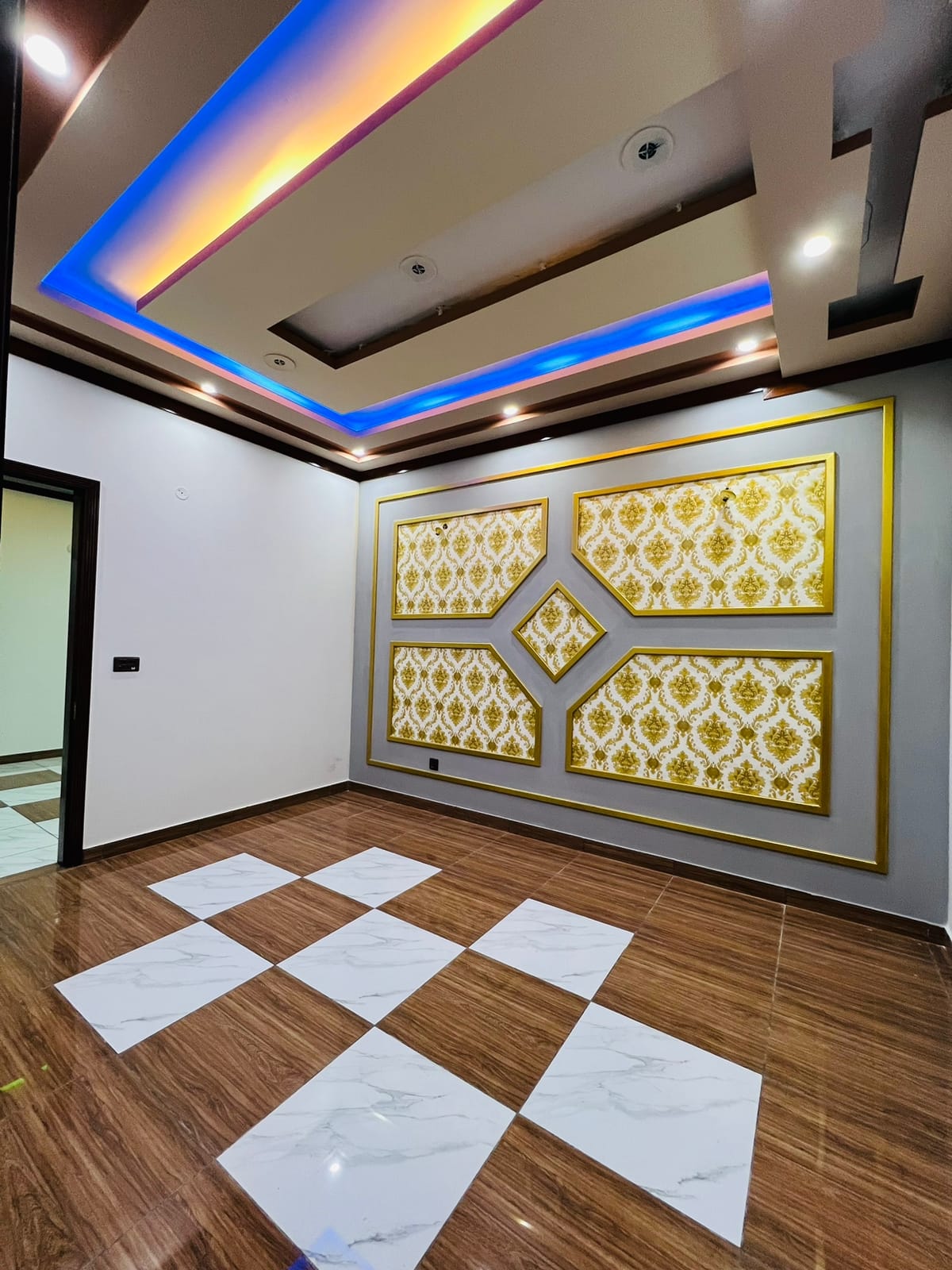 120 Sqyds Brand New House For Sale in Block 05 Saadi Town Karachi