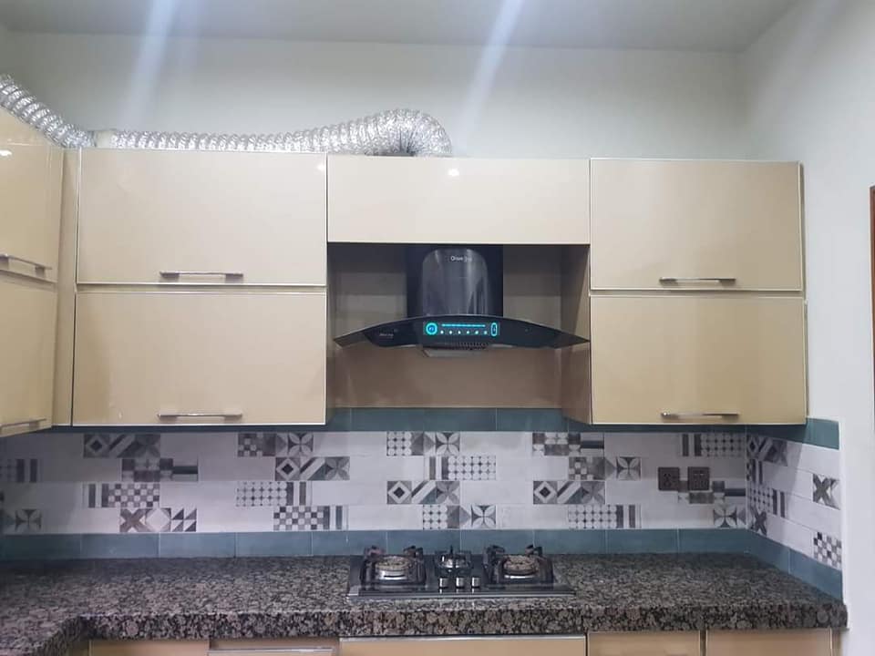 6 Marla House for sale in Officer colony 2 Susan Road Faisalabad