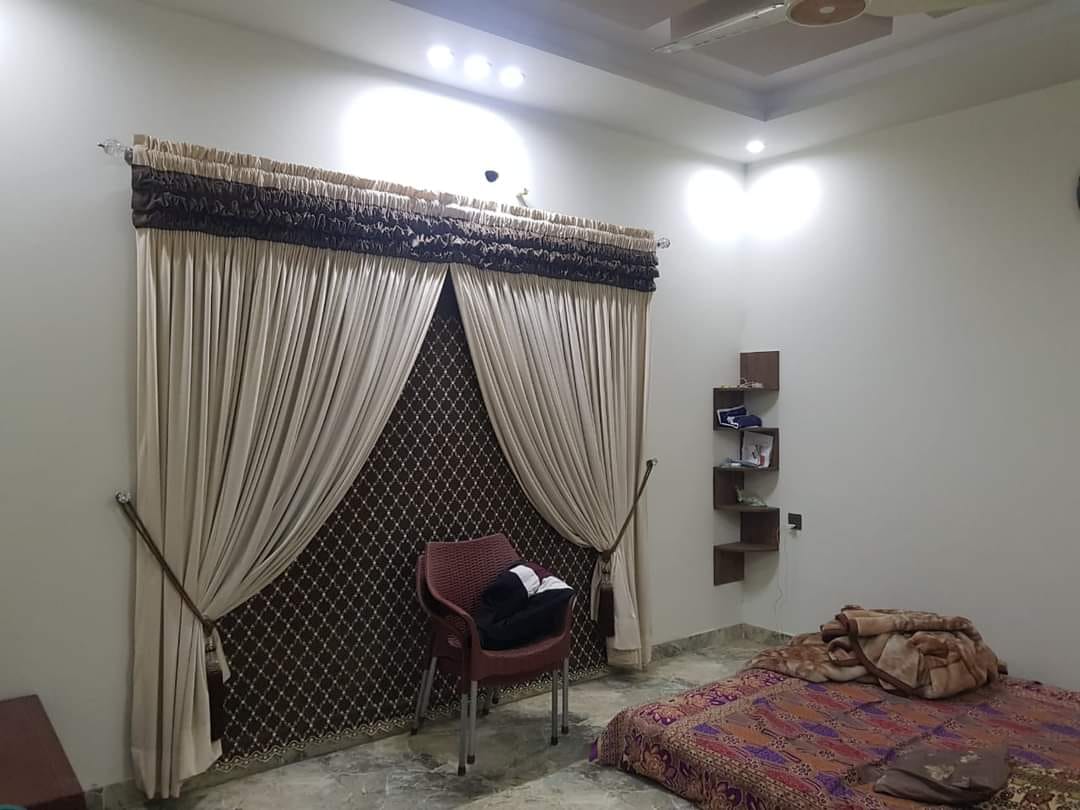 6 Marla House for sale in Officer colony 2 Susan Road Faisalabad