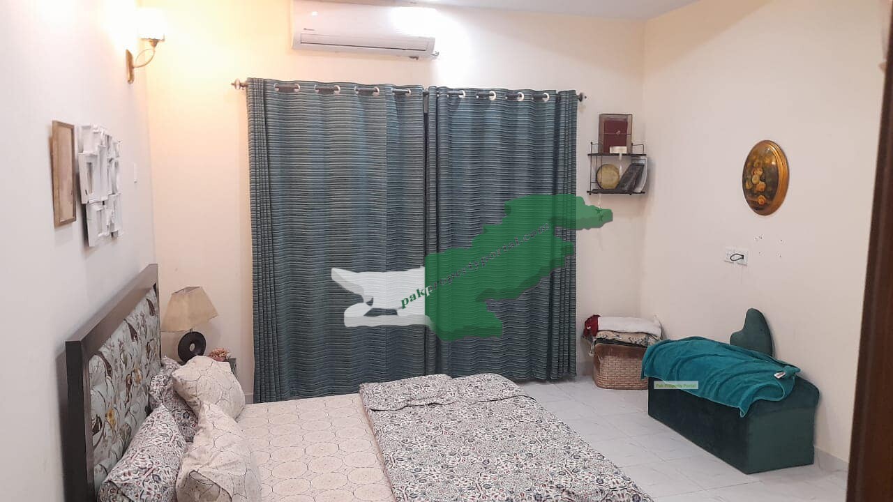10 Marla  House Fo Sale  Bahria Town Lahore