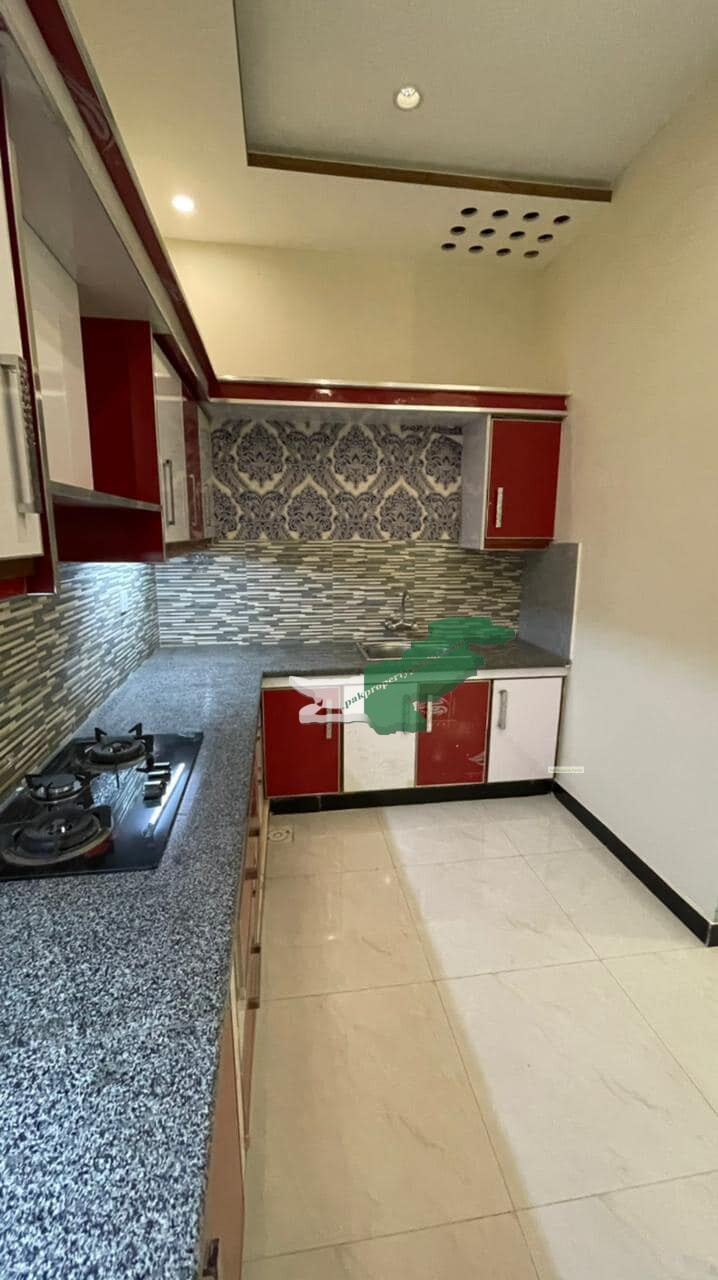6 Marla Double story Beautiful House For Sale in Bahria Town Lahore Sector D