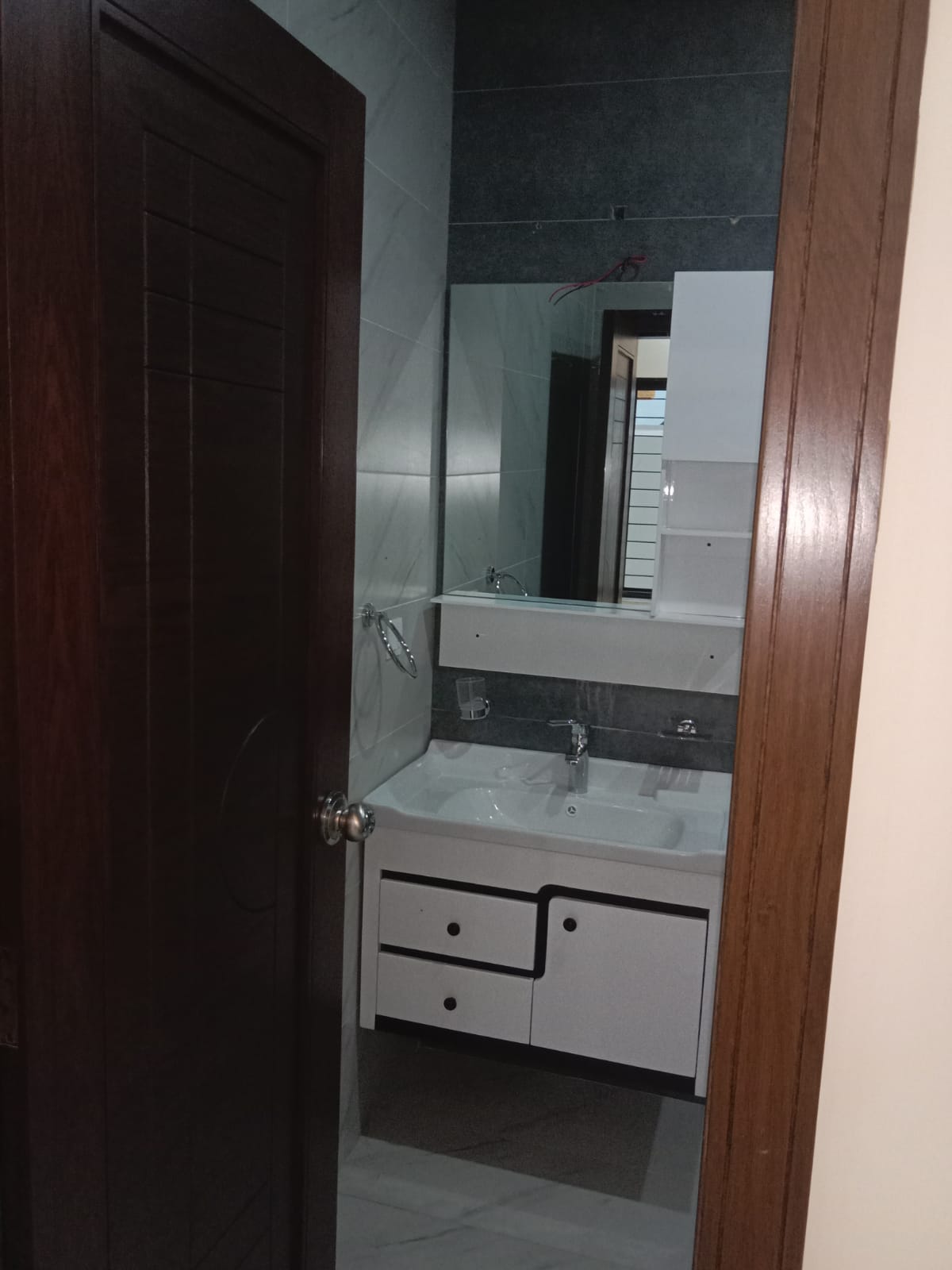 10 Marla Luxurious House For Sale In Dream Gardens Main Defence Road Lahore