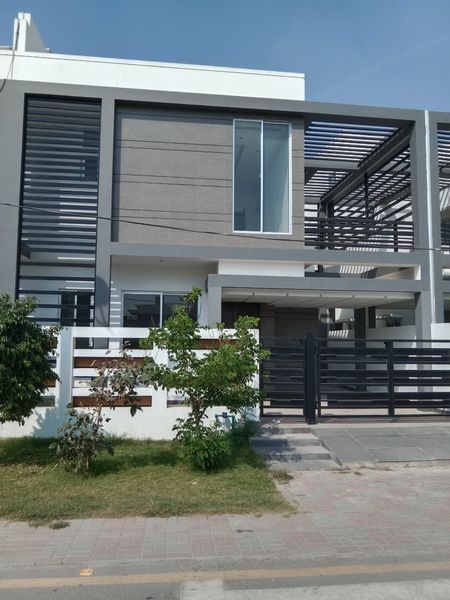 7 Marla Royal Finishing Model House For Sale In Dream Gardens Main Defence Road Lahore