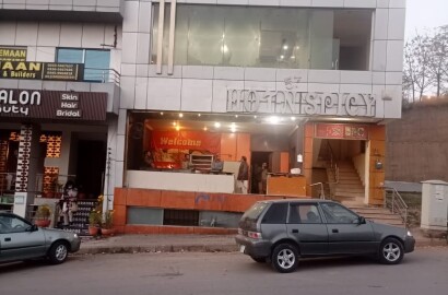 Plaza For Sale in Linear Commerical Bahria Town Rawalpindi Phase 8