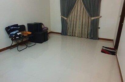 10 Marla Townhouse available on Rent in Pechs block 2 near Ghousia Masjid Karachi