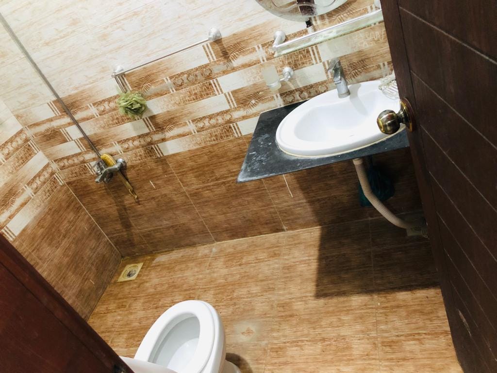 200 yards 1st floor portion for rent in Gulistan e Jauhar block 3a Karachi