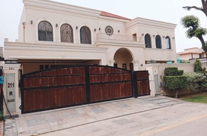 2 Kanal Bungalow for sale in DHA Phase 2 Lahore
