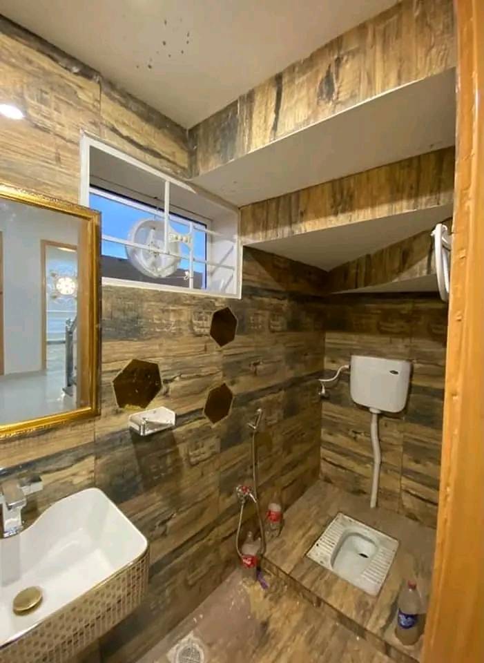 10 Marla Spanish House For Sale in Royal Orchard Multan