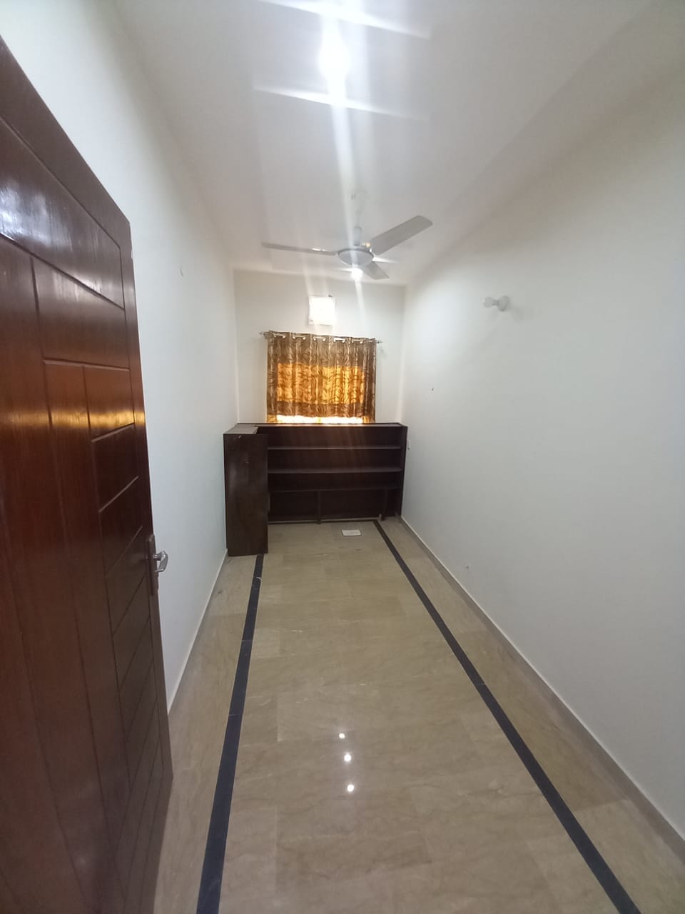 1 Kanal 1st entry upper portion available for rent in Canal Garden Lahore