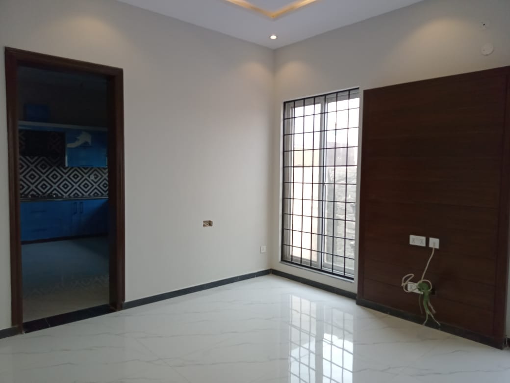 10 Marla brand new house available for rent Sector F Bahria Town Lahore