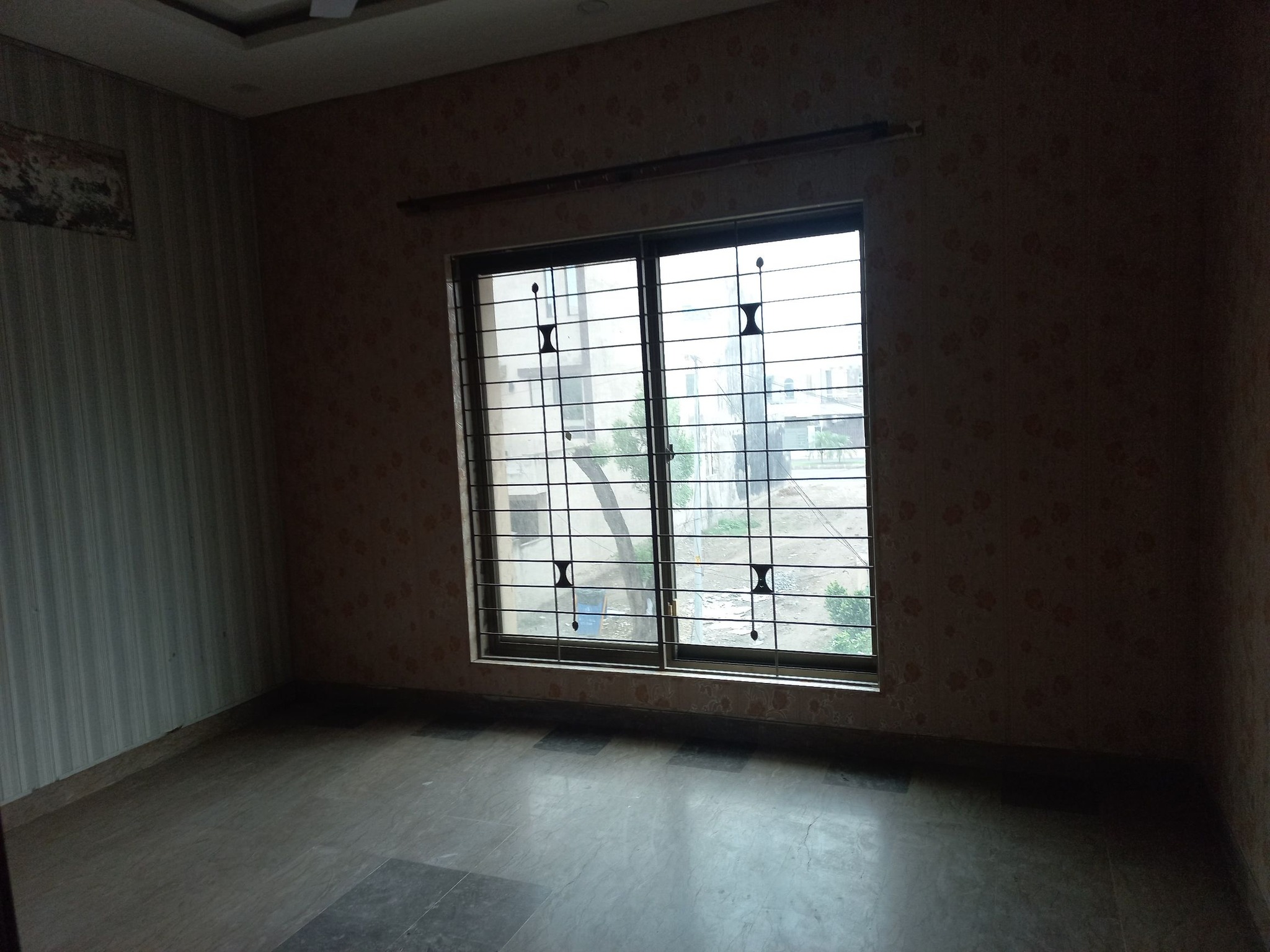 5 Marla upper portion available for rent in Bahria town Lahore