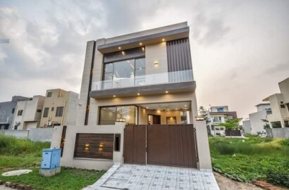 5 Marla brand new house for ale in DHA Lahore