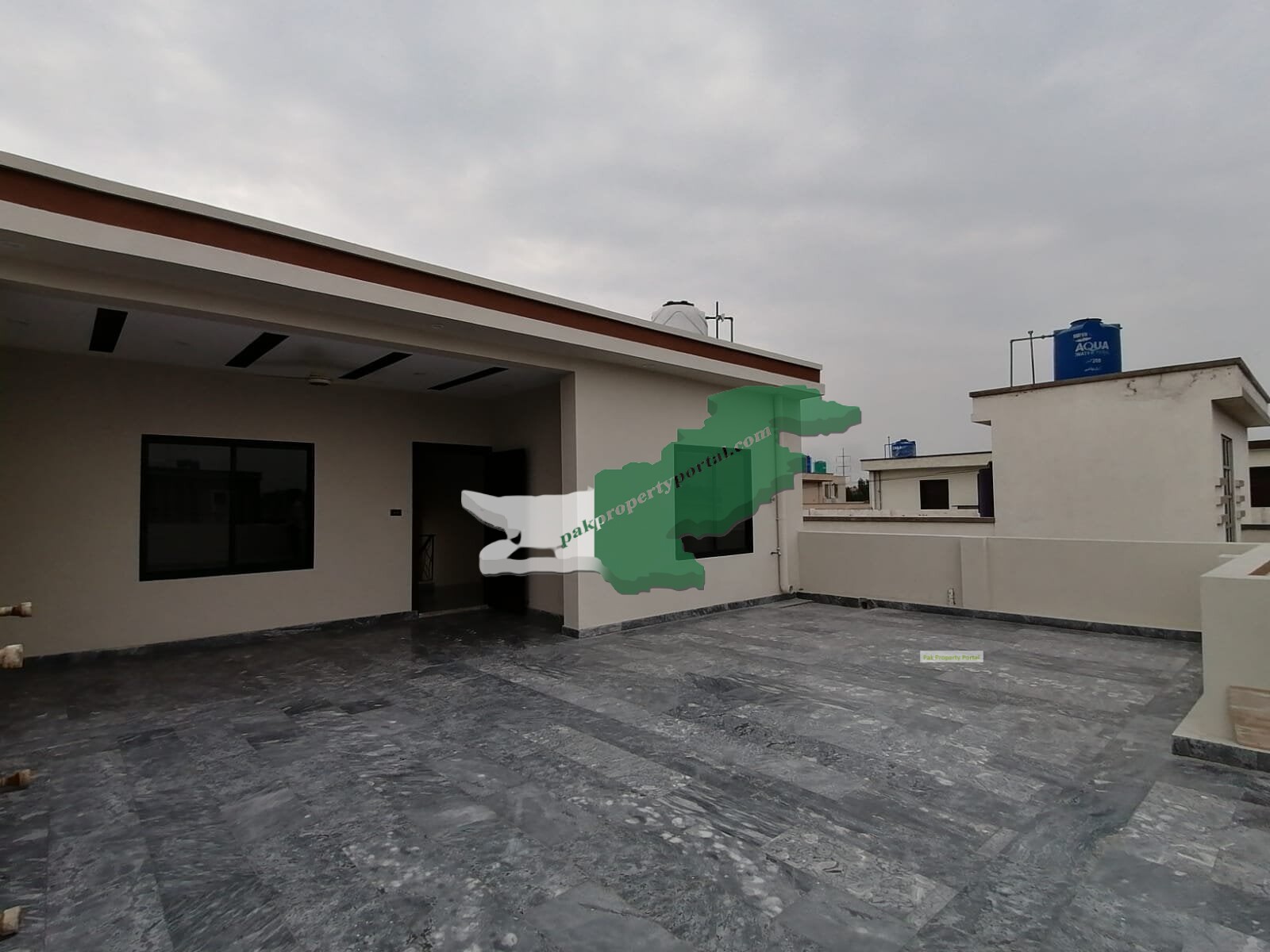 Brand New 10 Marla House located Phase 2, Citi Housing Society Gujranwala.