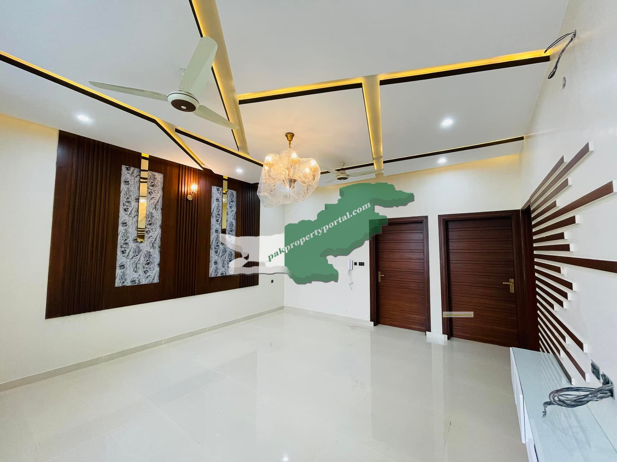 Brand New 10 Marla House located Phase 2, Citi Housing Society Gujranwala.