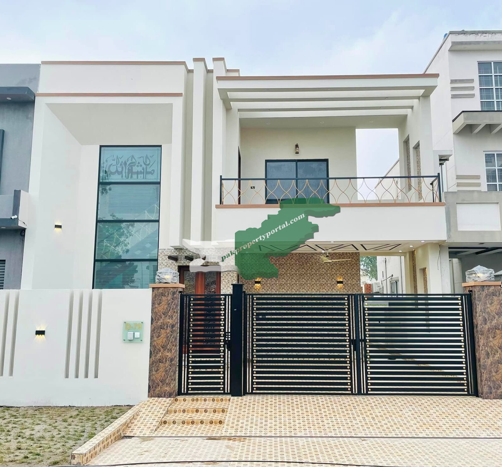 Brand New 10 Marla House located Phase 2, Citi Housing Society Gujranwala.