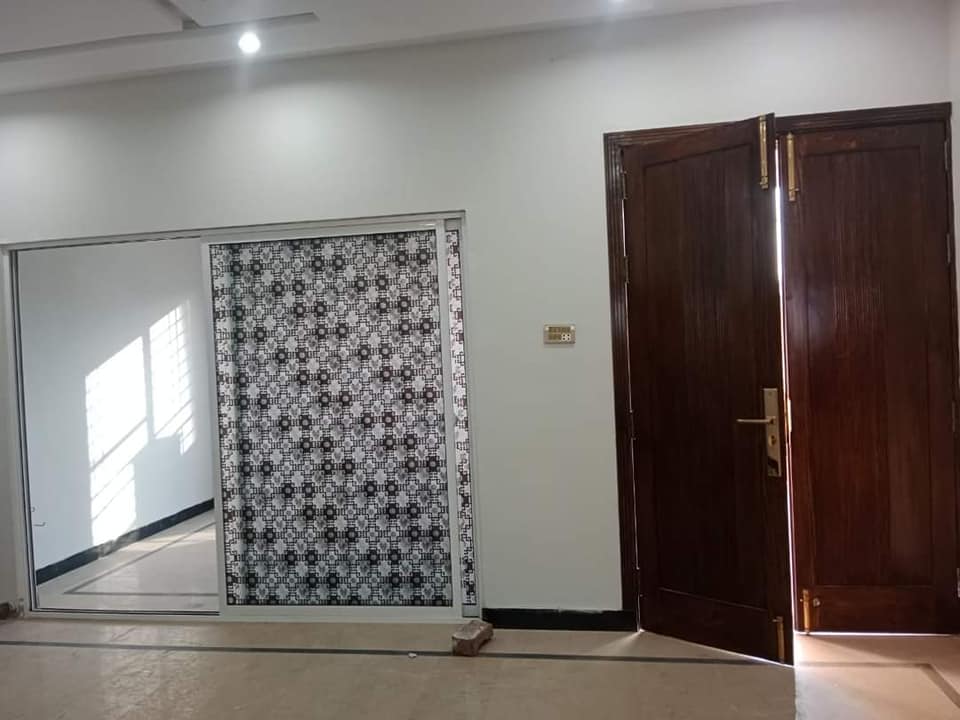 5 Marla Brand New House For Rent in Royal orchard Multan