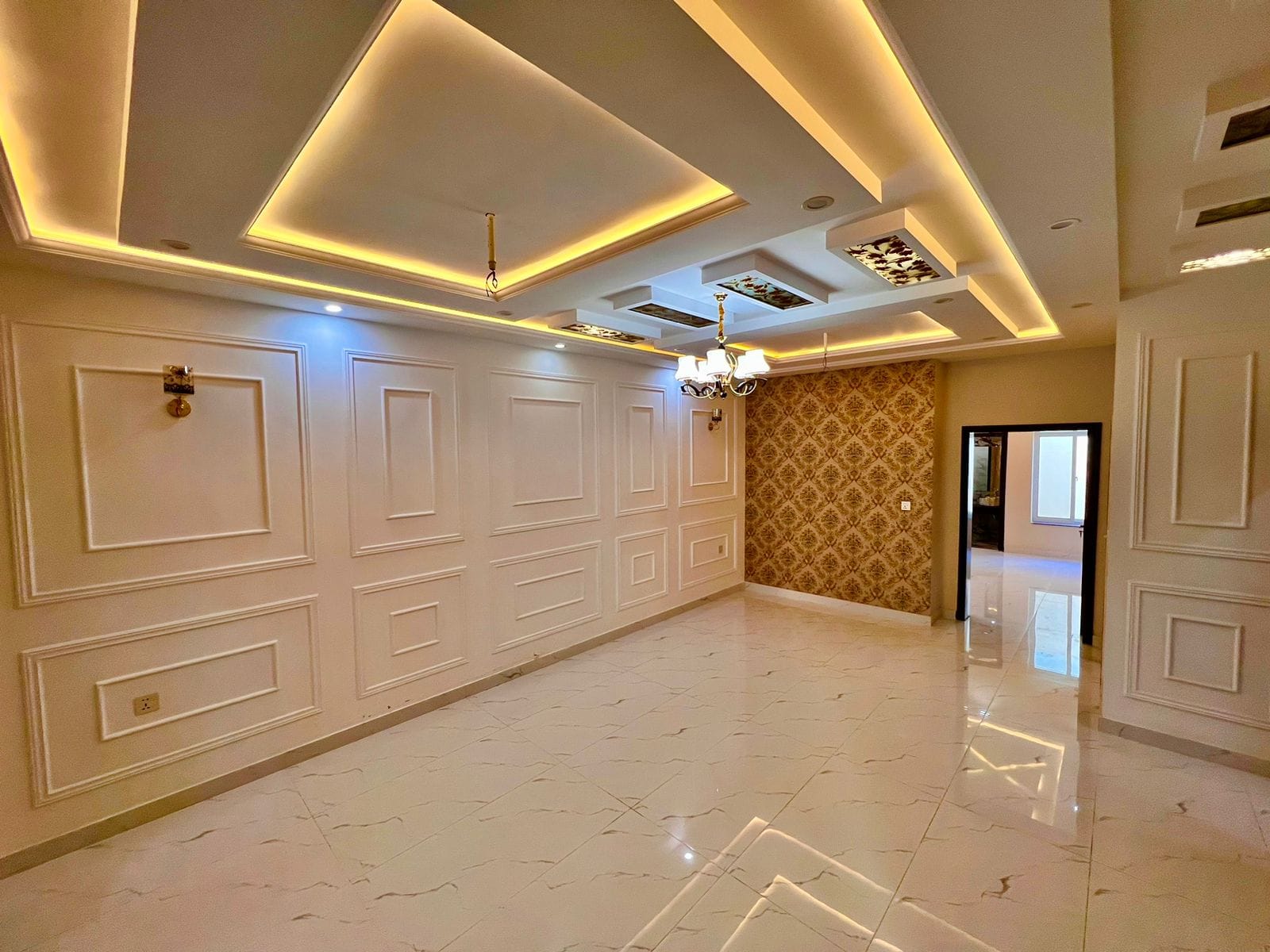 7.5 Marla luxurious house for sale in Buch villas Multan