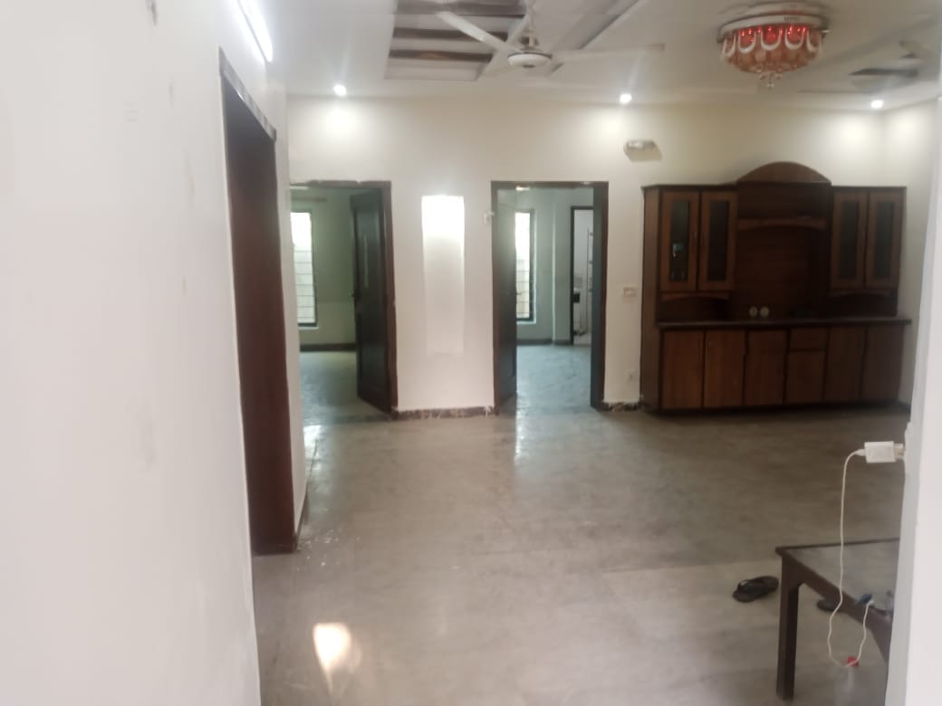 10 Marla Like A New Use House For Sale In Sector C Bahria Town Lahore